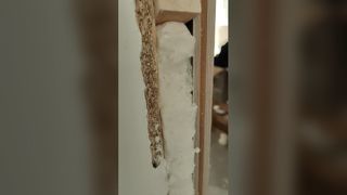 Sealant Perekat Busa Tahan Api Untuk Pintu Jendela